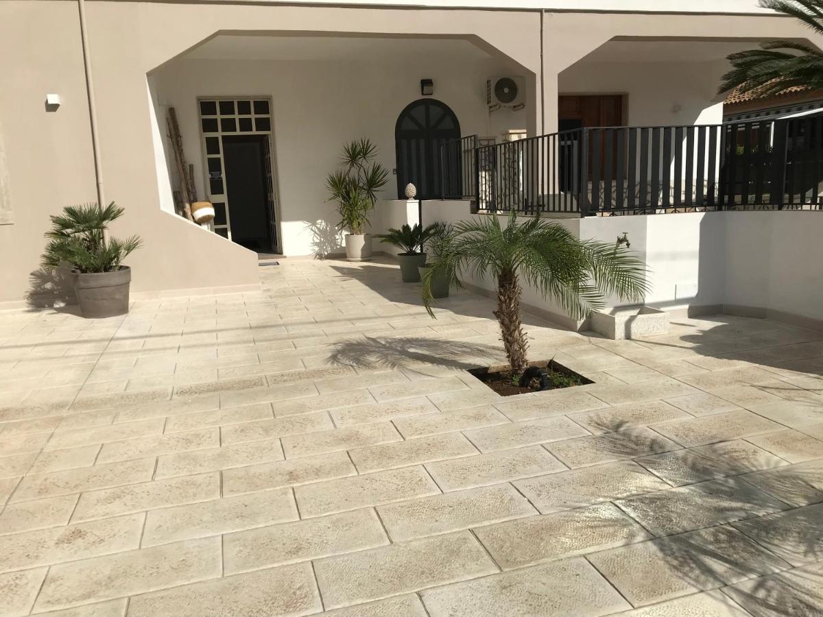 Scogliera Apartments Avola Exterior photo
